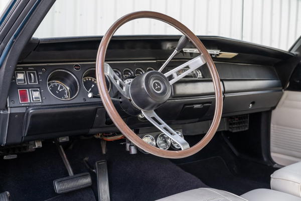 1968 Dodge Charger R/T 426 Hemi
