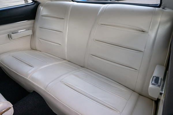 1968 Dodge Charger R/T 426 Hemi