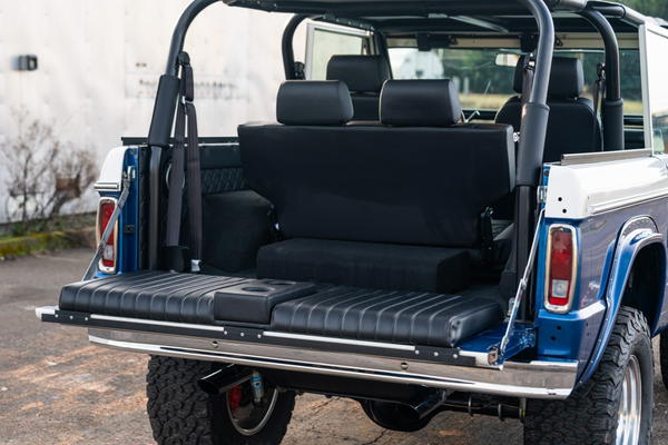 1975 Ford Bronco 302