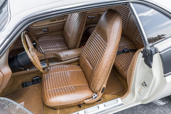 1970 Dodge Challenger T/A 340 Six Pack