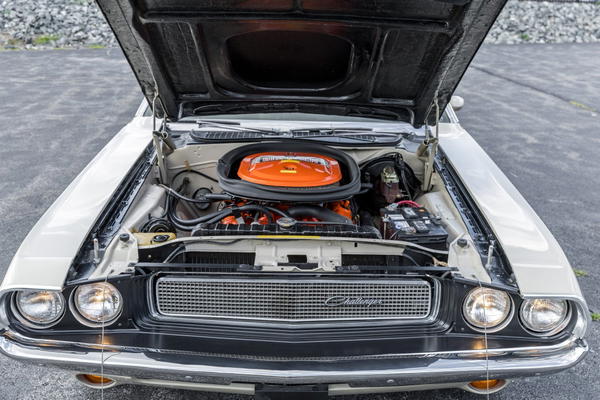 1970 Dodge Challenger T/A 340 Six Pack