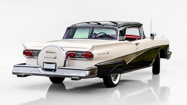 1958 Ford Fairlane 500 Skyliner