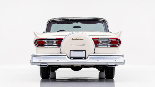 1958 Ford Fairlane 500 Skyliner
