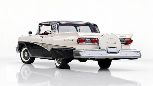 1958 Ford Fairlane 500 Skyliner